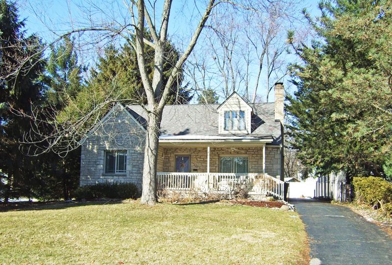 48 West Cooke Road Columbus, OH 43214 - Photo 1 of 22 Gallery Image 1