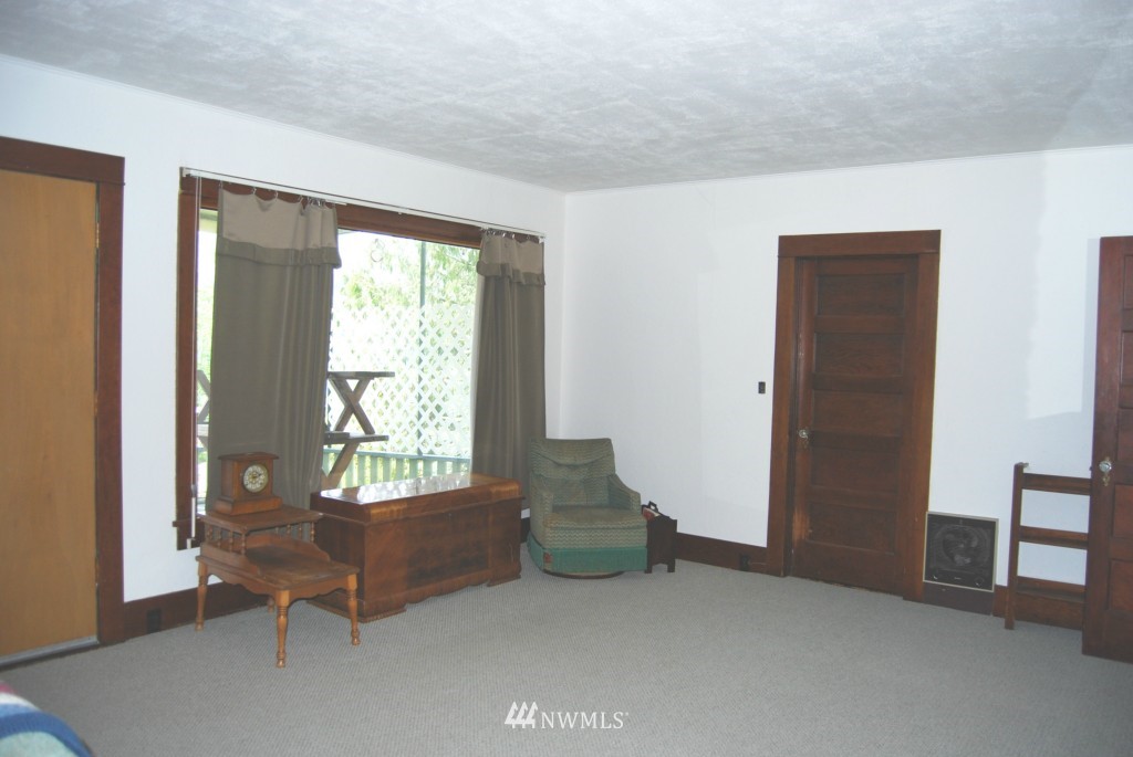 120 Spader Bay Road Chelan, WA 98816 - Photo 14 of 15 Gallery Image 14