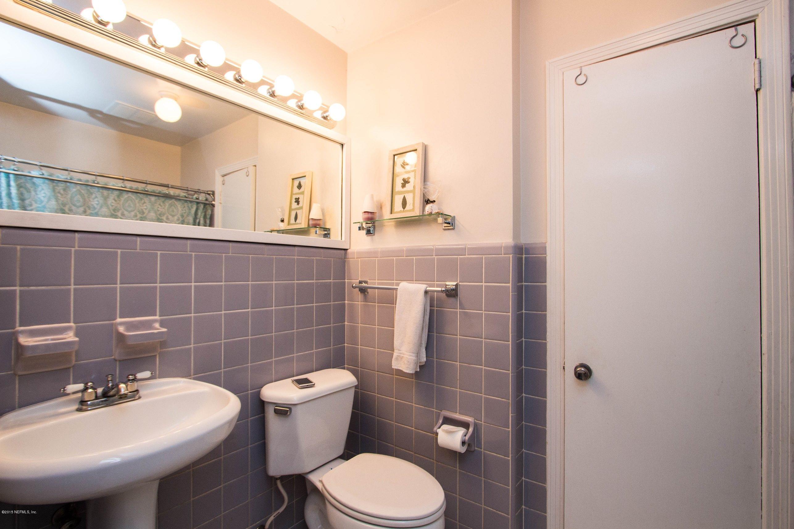 10238 Lake View Road West Jacksonville, FL 32225 - Photo 21 of 31 2nd Bathroom