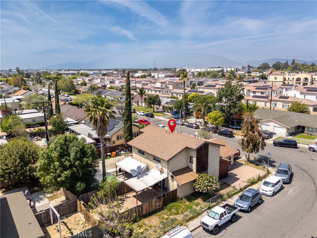 161 West Wilson Street Rialto, CA 92376 - Photo 5 of 7