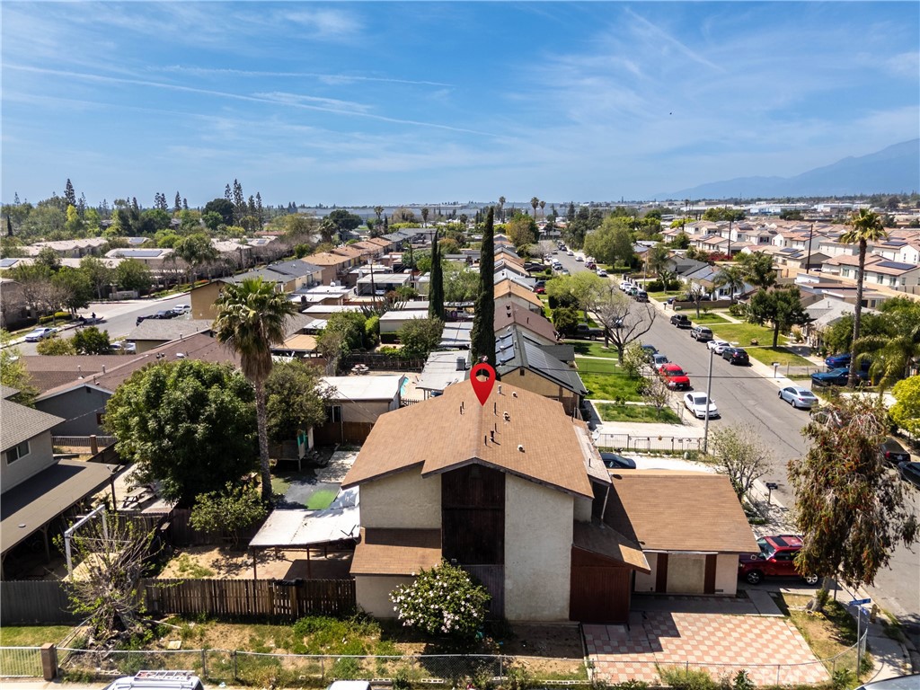 161 West Wilson Street Rialto, CA 92376 - Photo 6 of 7