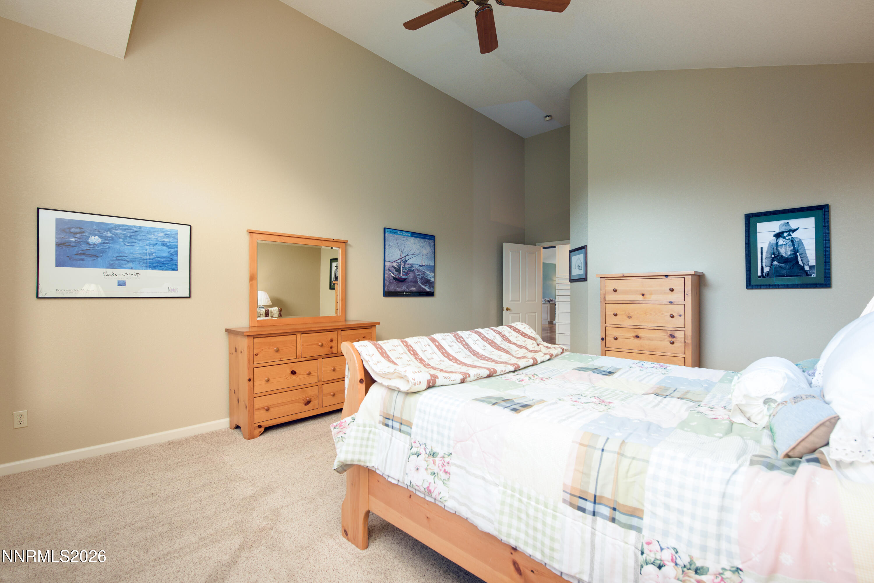 6136 Wycliffe Circle Reno, NV 89519 - Photo 20 of 37 6136 Wycliffe Cir-27