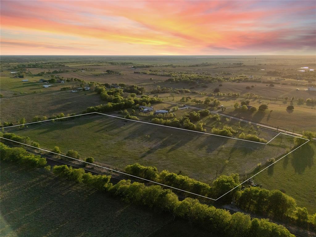Tbd Willow Grove Road Moody, TX 76557 - Photo 5 of 23 Expansive rural property with delineated boundaries, featuring green fields and scattered trees