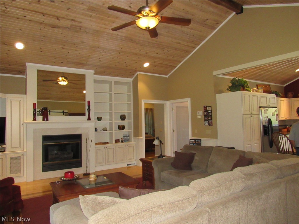 13620 Old State Road Middlefield, OH 44062 - Photo 7 of 35