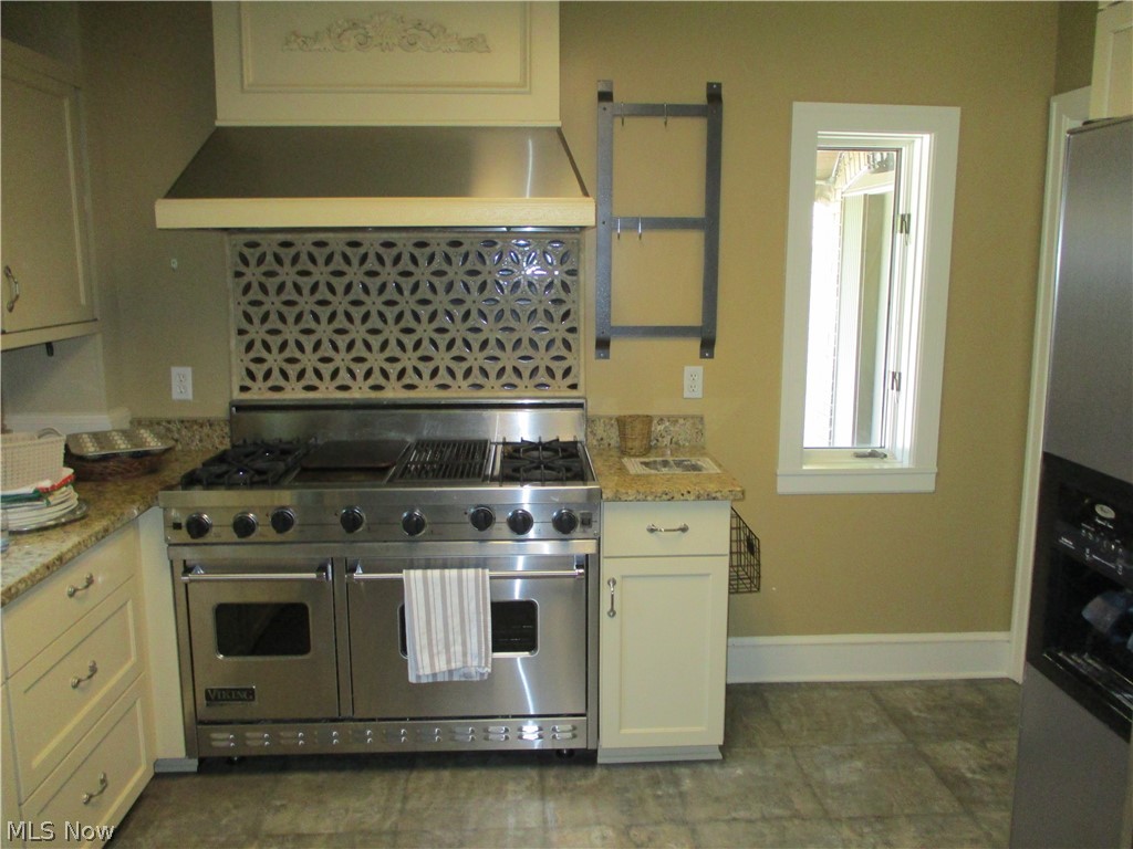192 Wolcott Road Akron, OH 44313 - Photo 6 of 34