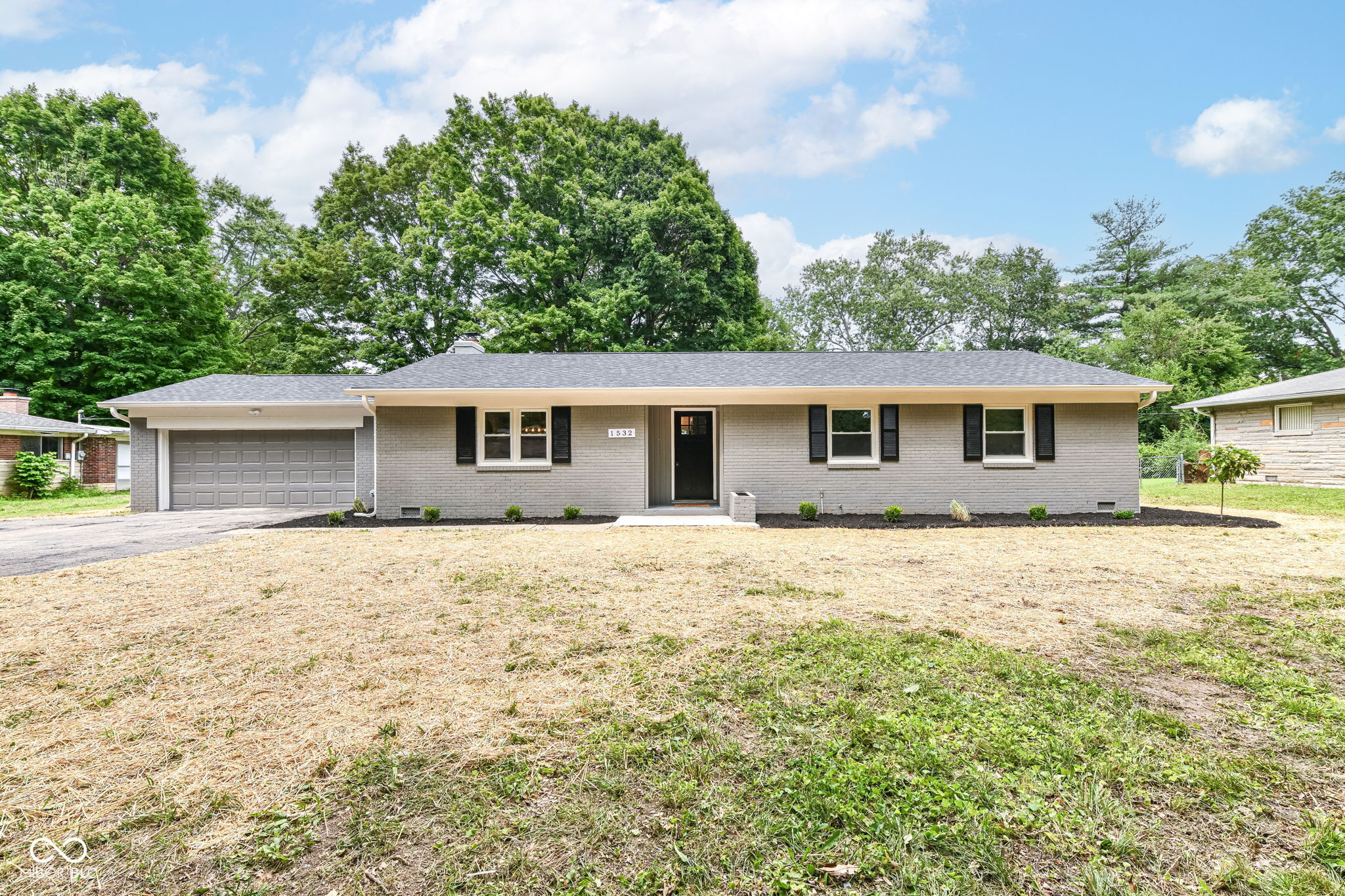 1532 Greer Dell Road Indianapolis, IN 46260 - Photo 1 of 38 Gallery Image 1