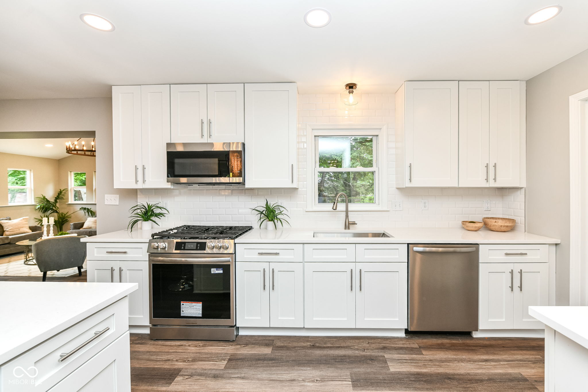 1532 Greer Dell Road Indianapolis, IN 46260 - Photo 13 of 38 Gallery Image 13