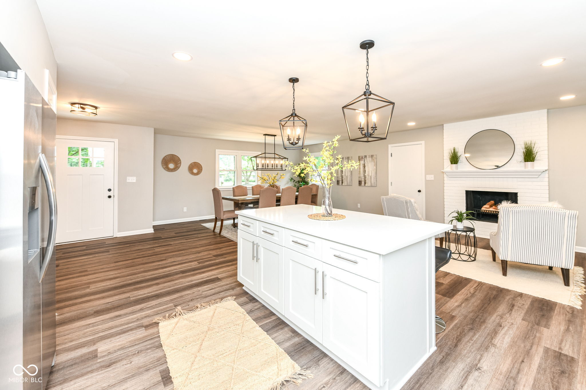 1532 Greer Dell Road Indianapolis, IN 46260 - Photo 15 of 38 Gallery Image 15