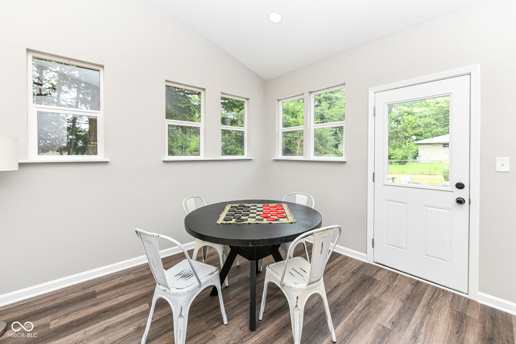 1532 Greer Dell Road Indianapolis, IN 46260 - Photo 20 of 38 Gallery Image 20