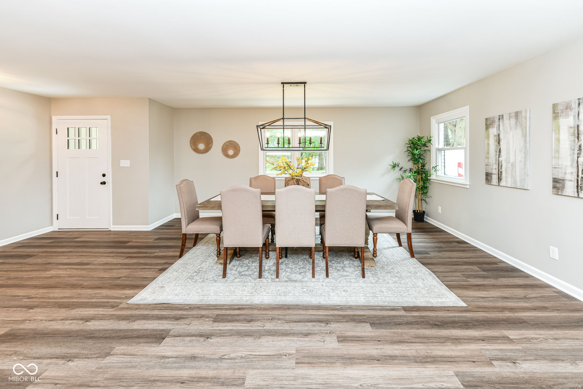 1532 Greer Dell Road Indianapolis, IN 46260 - Photo 10 of 38 Gallery Image 10