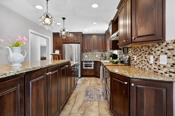 $874,500 | 23 Twin Spring Drive, Boylston, MA 01505