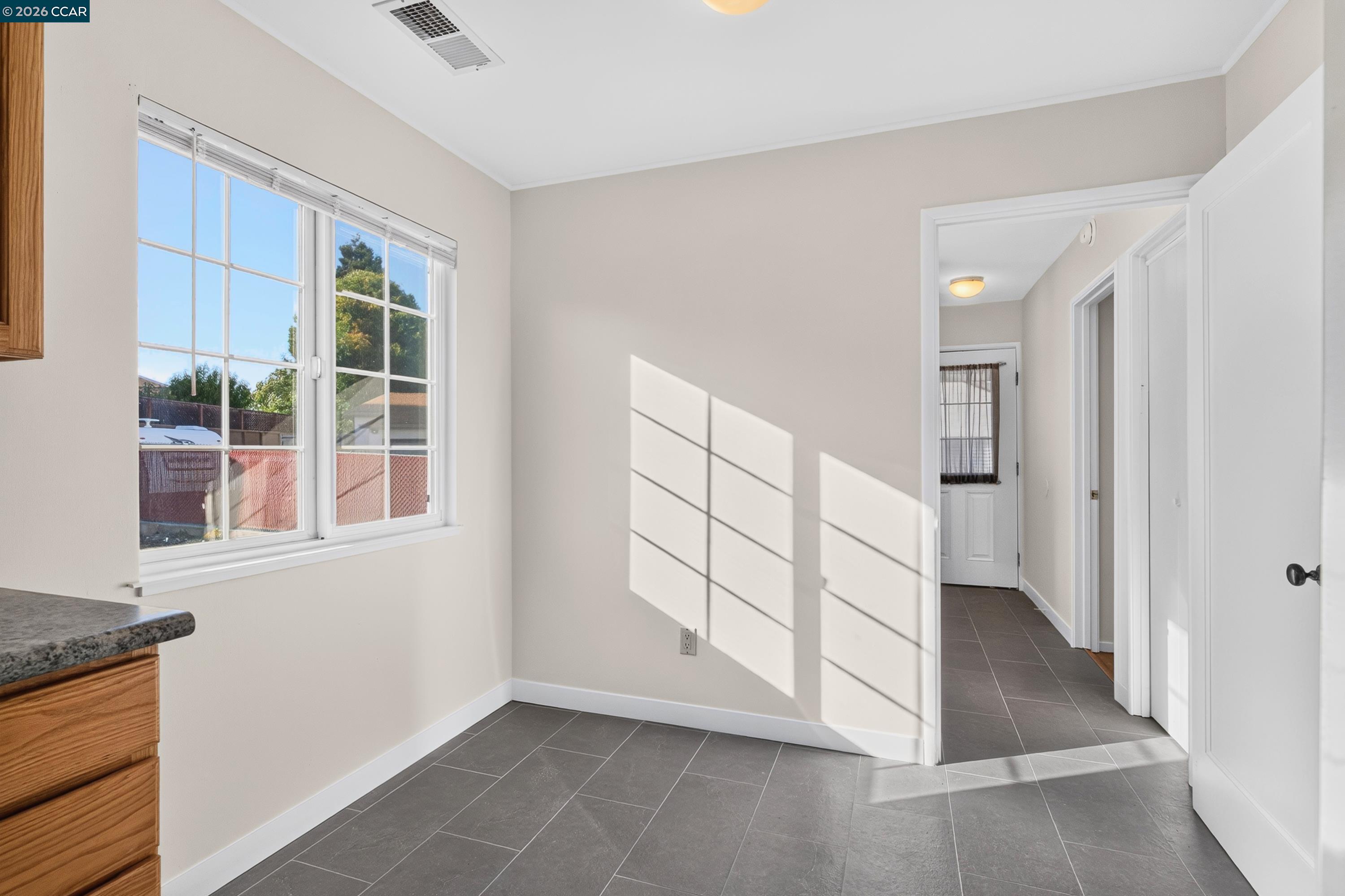 831 Fulton Way El Sobrante, CA 94803 - Photo 23 of 62
