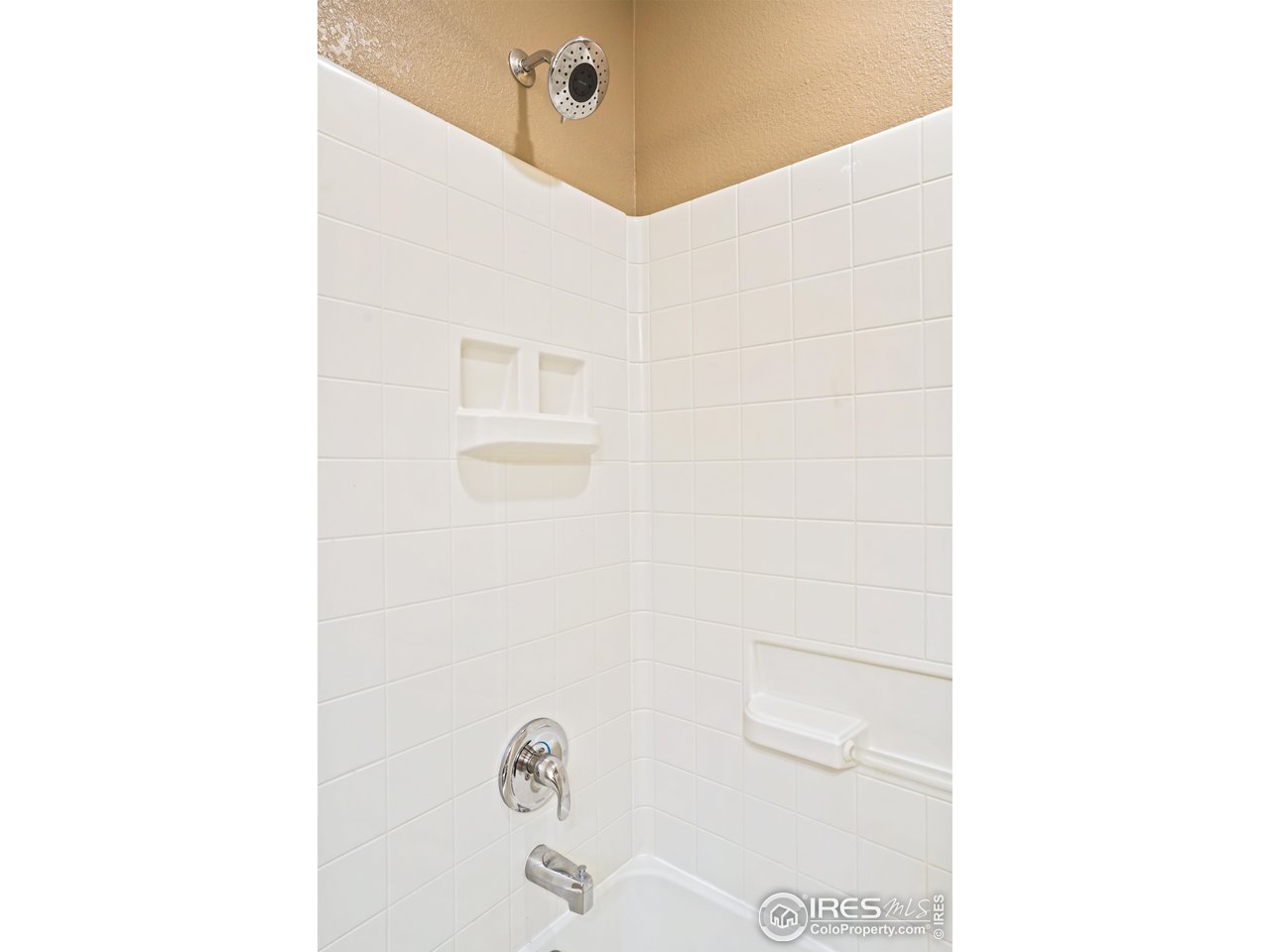 8477 Redpoint Way Broomfield, CO 80021 - Photo 18 of 23