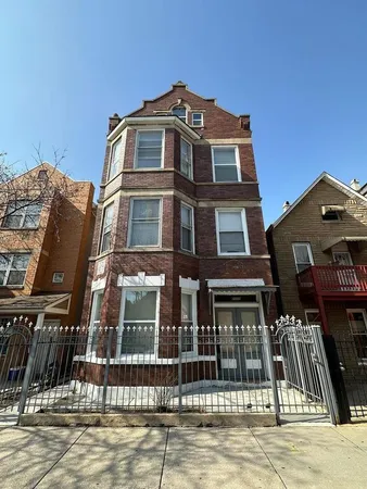 $1,400 | 2532 South Albany Avenue, Unit 1, Chicago, IL 60623