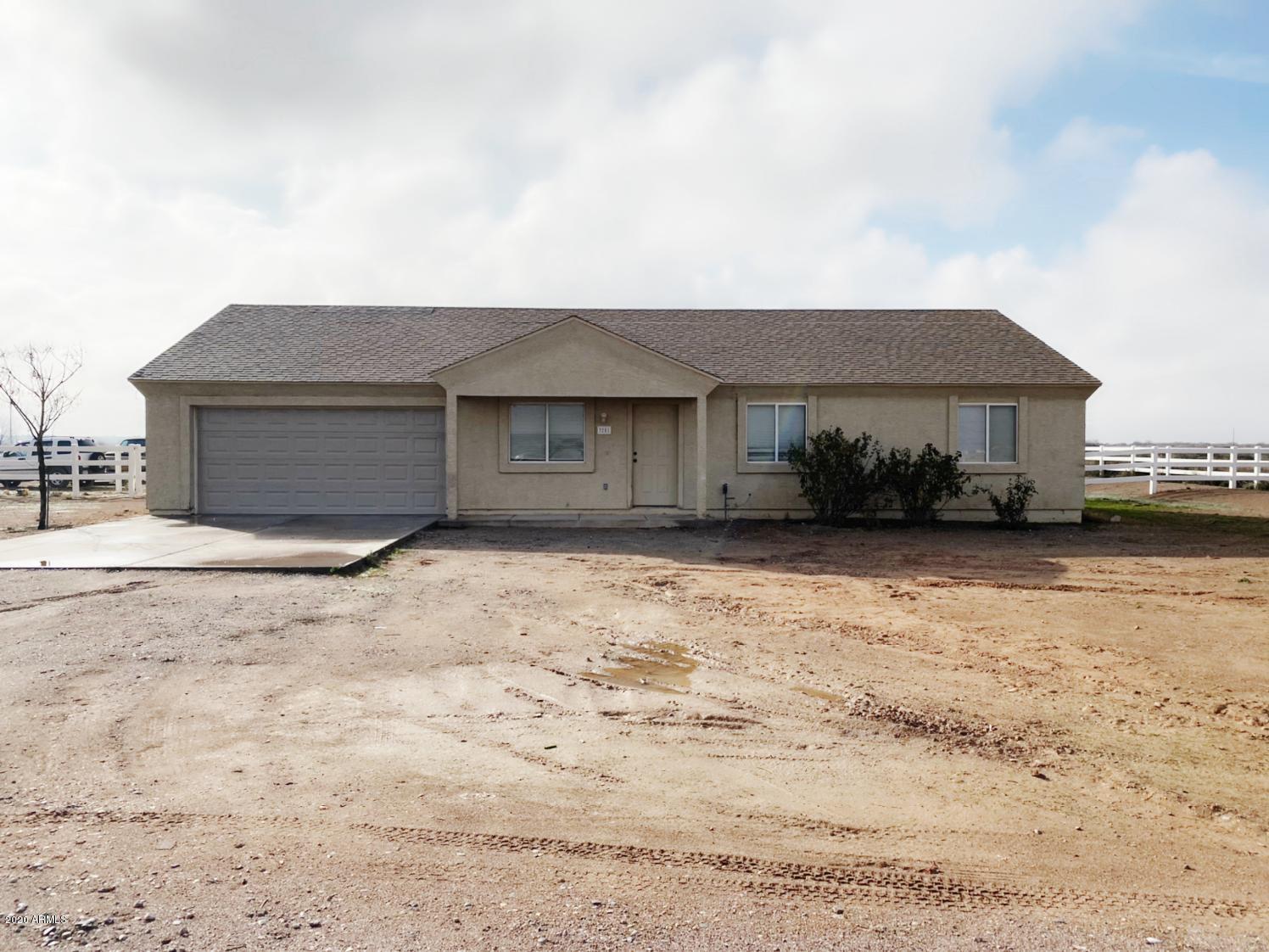 3281 East Batten Road Eloy, AZ 85131 - Photo 1 of 16 IMG_4578