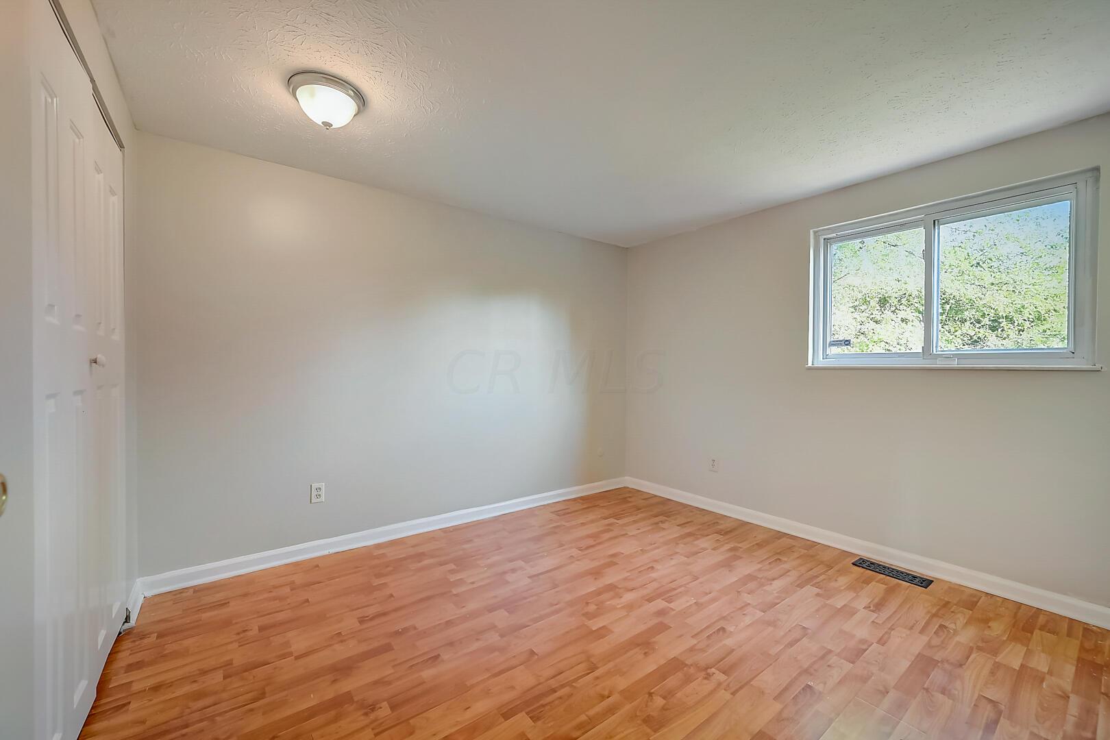 2172 Tupsfield Road Columbus, OH 43229 - Photo 14 of 25 listing_4