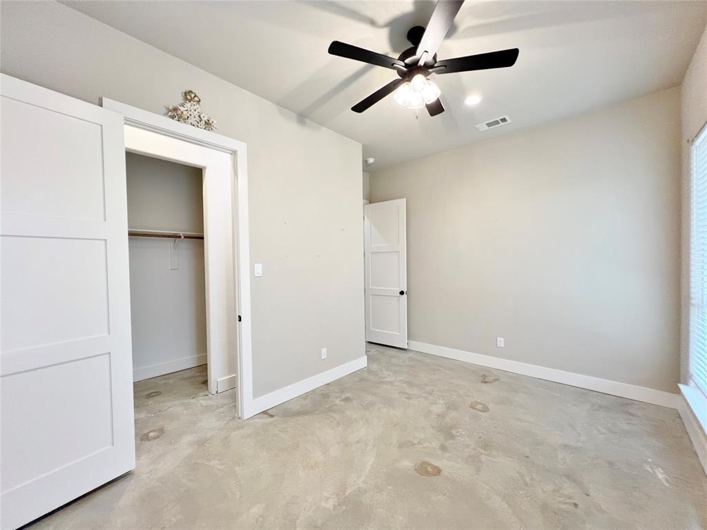 1141 Veal Station Road Springtown, TX 76082 - Photo 14 of 24 a view of an empty room