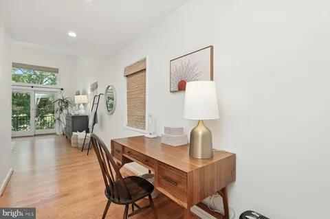 a view of empty room with window