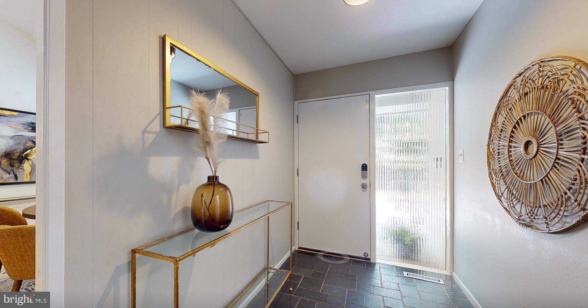 8216 Fenway Road Bethesda, MD 20817 - Photo 3 of 65