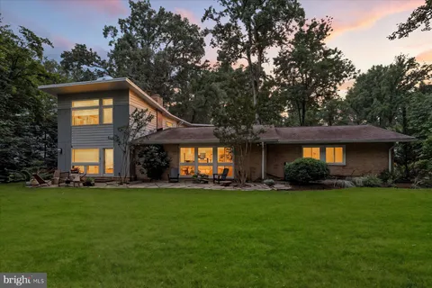 $1,675,000 | 8216 Fenway Road, Bethesda, MD 20817