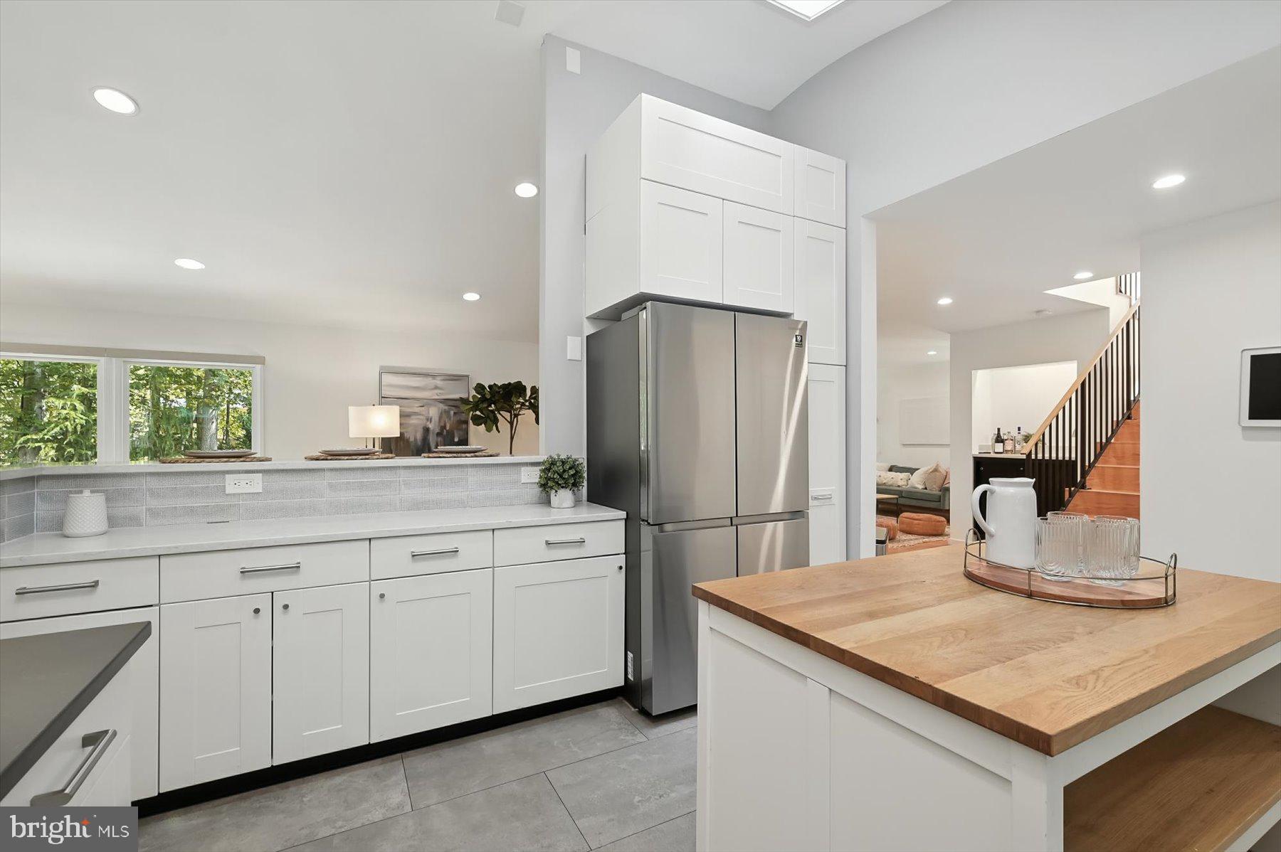 8216 Fenway Road Bethesda, MD 20817 - Photo 10 of 65