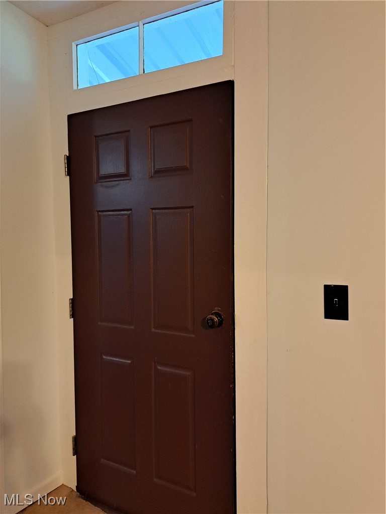 49197 John Tomcho Road Cumberland, OH 43732 - Photo 8 of 50 View of foyer entrance