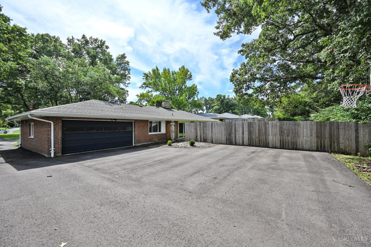 3654 East Galbraith Road Cincinnati, OH 45236 - Photo 40 of 40 Gallery Image 40