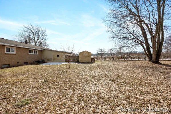 $340,000 | 9211 Alpine Avenue Northwest, Sparta, MI 49345