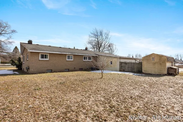 $340,000 | 9211 Alpine Avenue Northwest, Sparta, MI 49345