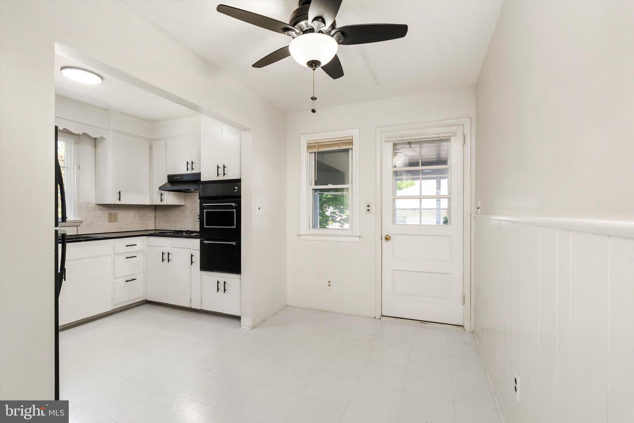 3639 State Extension Trenton, NJ 08619 - Photo 7 of 33 Bright and airy kitchen space.