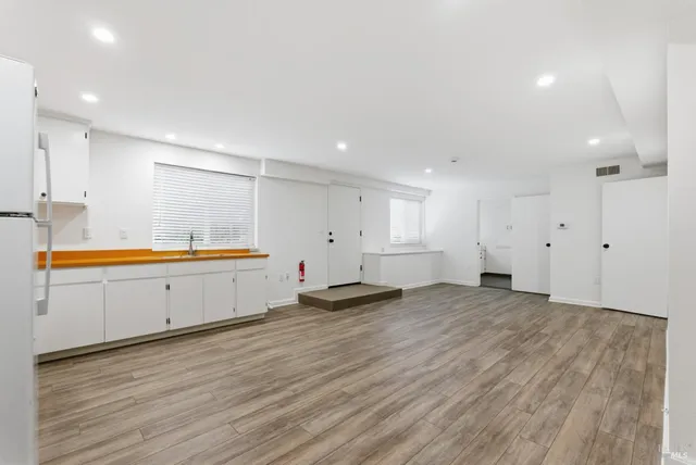 $2,495,000 | 69 Corte Madera Avenue, Corte Madera, CA 94925