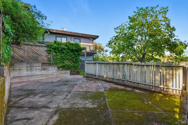 $2,495,000 | 69 Corte Madera Avenue, Corte Madera, CA 94925