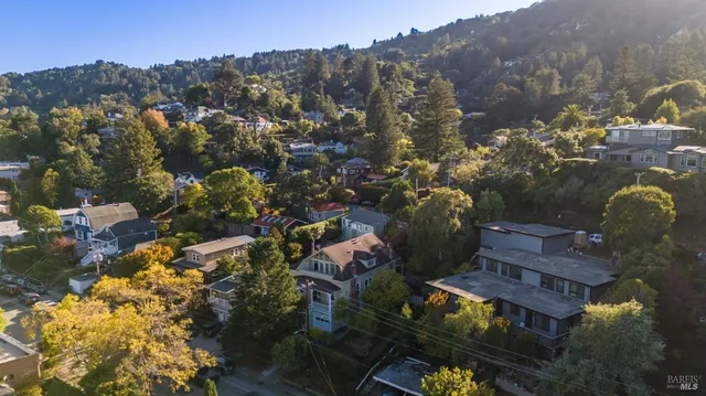 $2,495,000 | 69 Corte Madera Avenue, Corte Madera, CA 94925