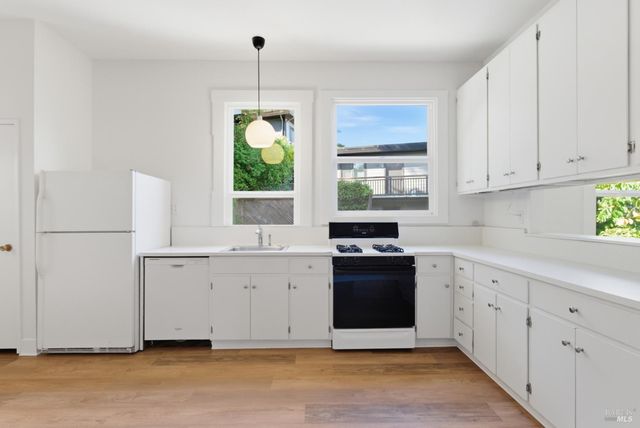 $2,495,000 | 69 Corte Madera Avenue, Corte Madera, CA 94925