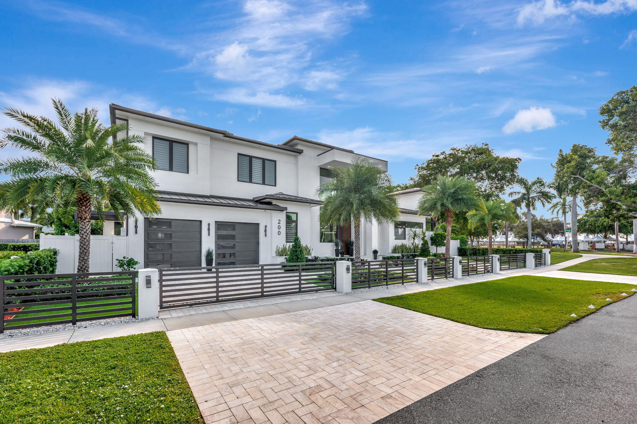 200 Northeast 6th Street Boca Raton, FL 33432 - Photo 6 of 70 6-web-or-mls-DSC00451