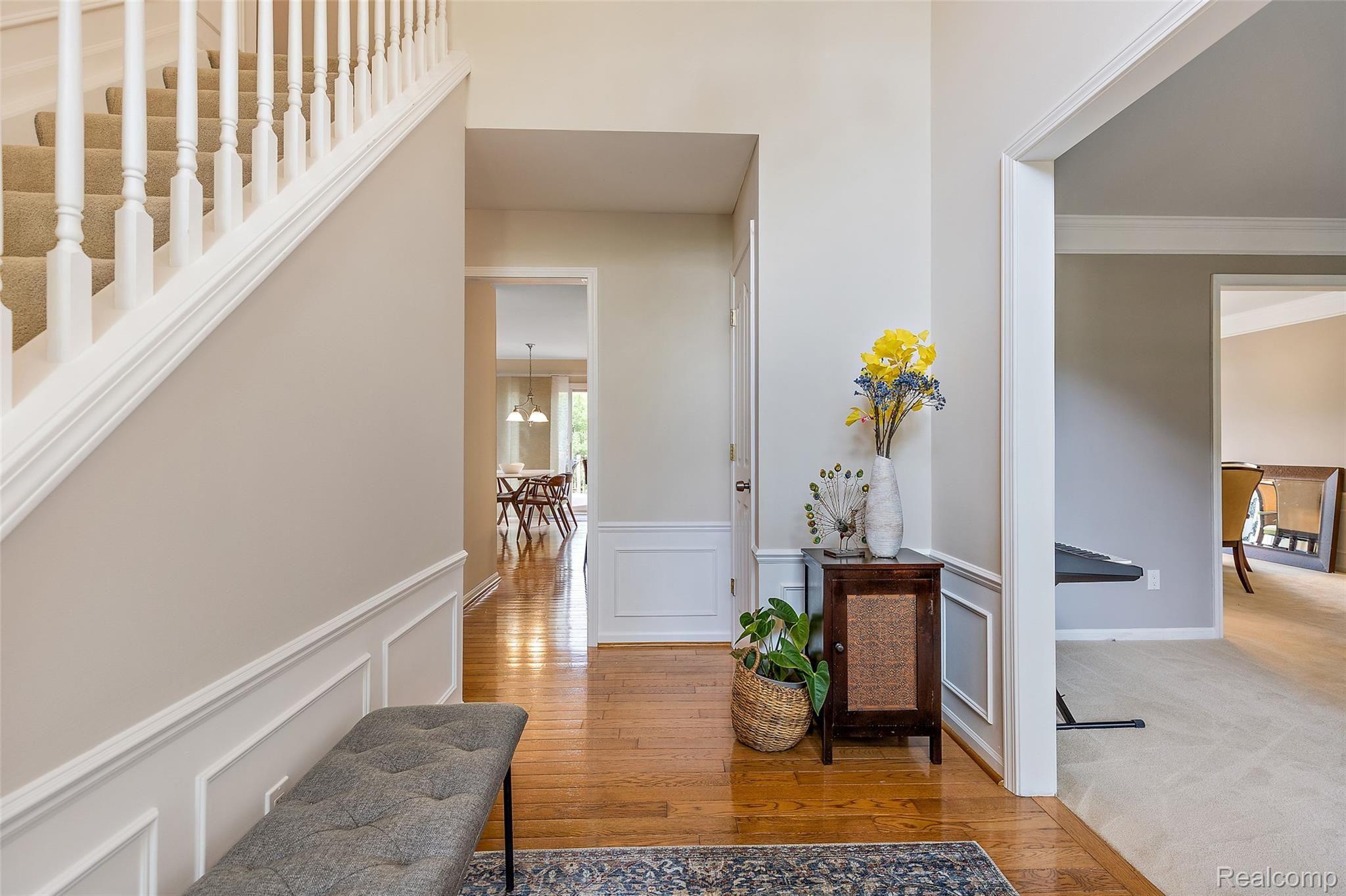 46936 Mornington Road Canton, MI 48188 - Photo 12 of 42 46936 Mornington Rd-14.jpg