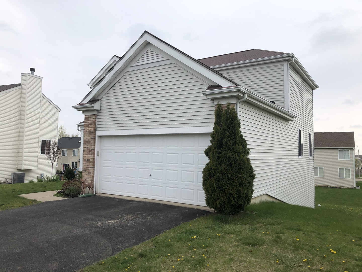 705 Camden Drive Minooka, IL 60447 - Photo 3 of 30