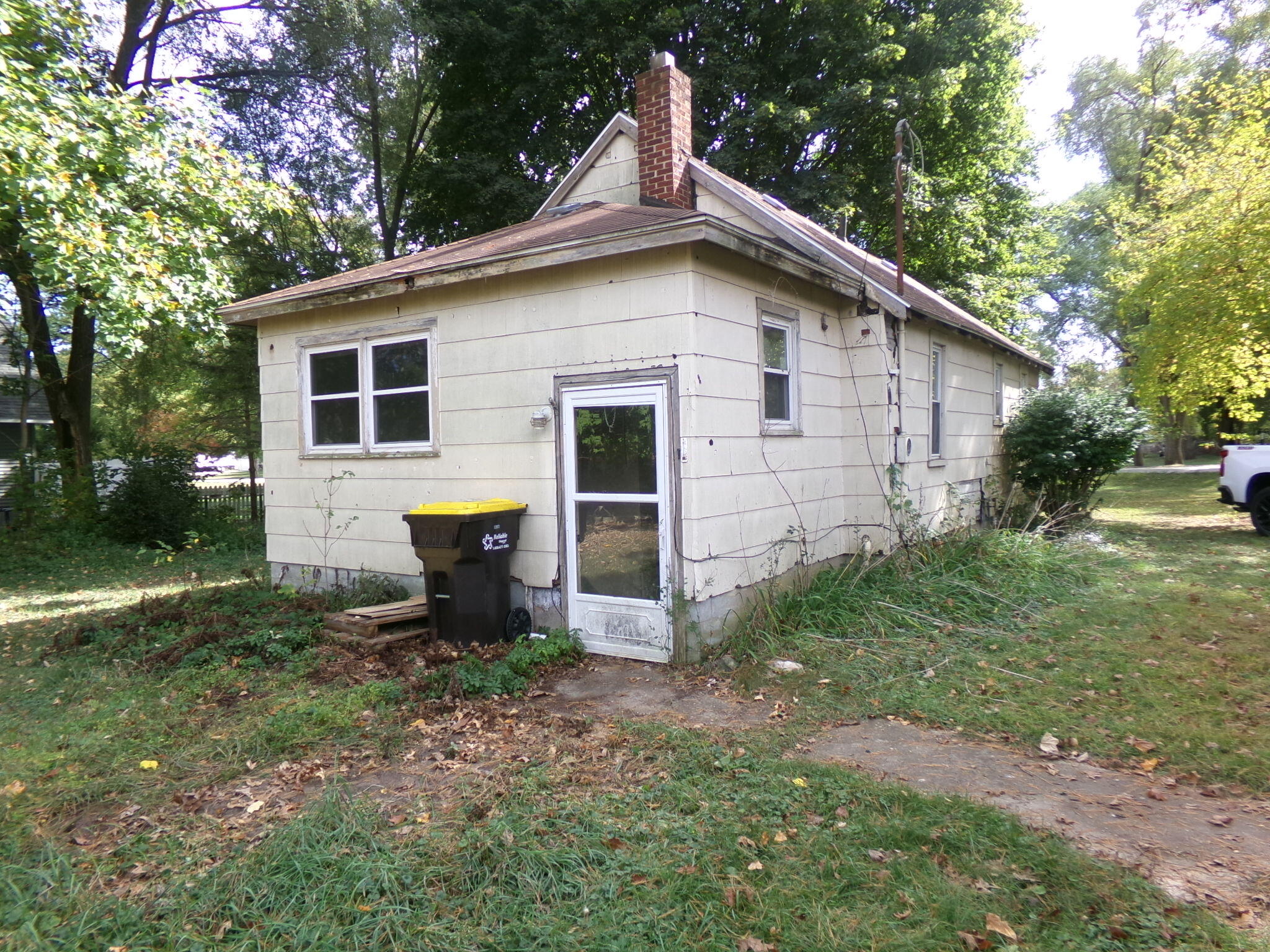 2958 Valley View Road Jackson, MI 49201 - Photo 4 of 27 v13