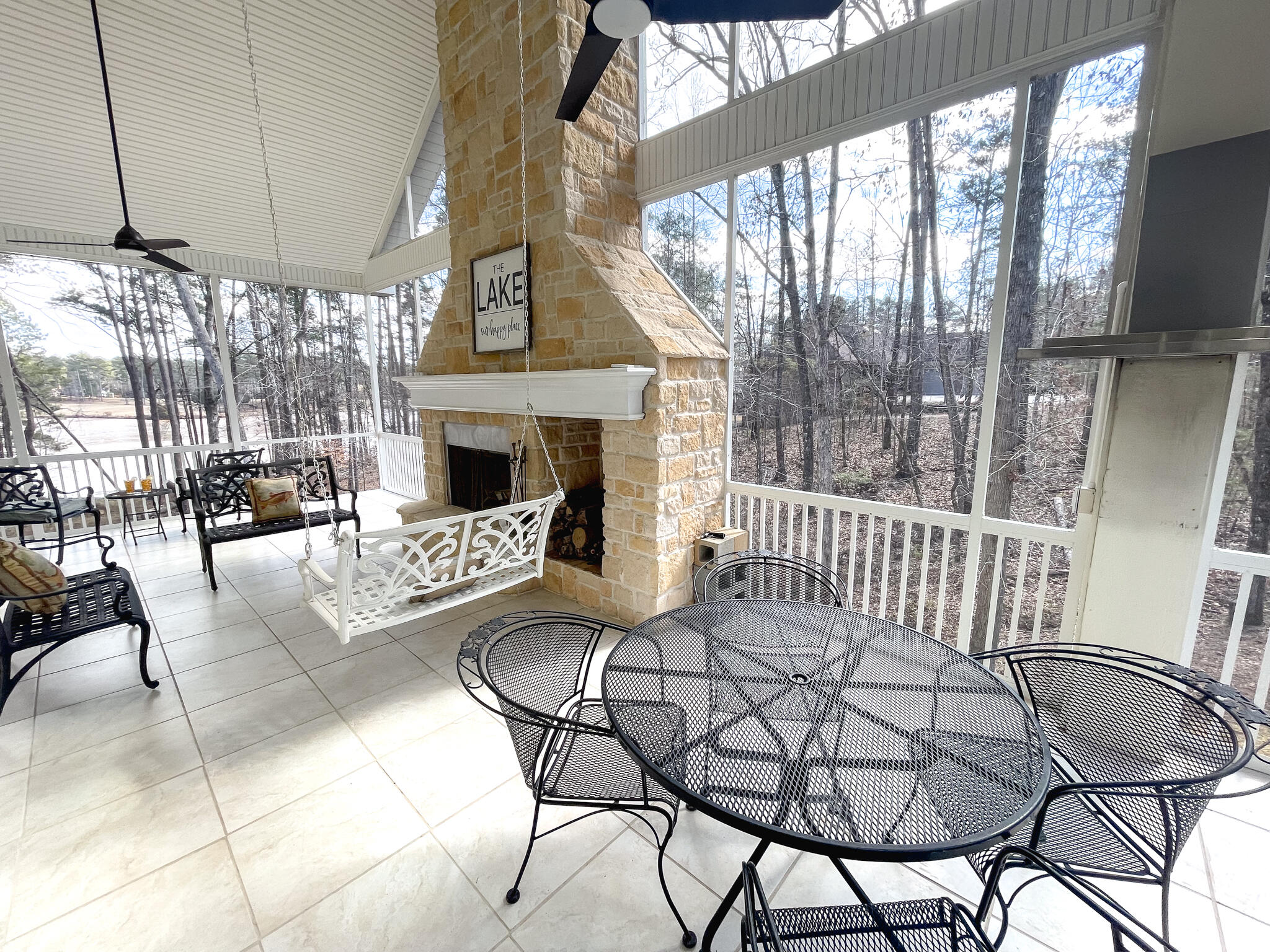 154 Bereau Drive McCormick, SC 29835 - Photo 19 of 56 Screen Porch