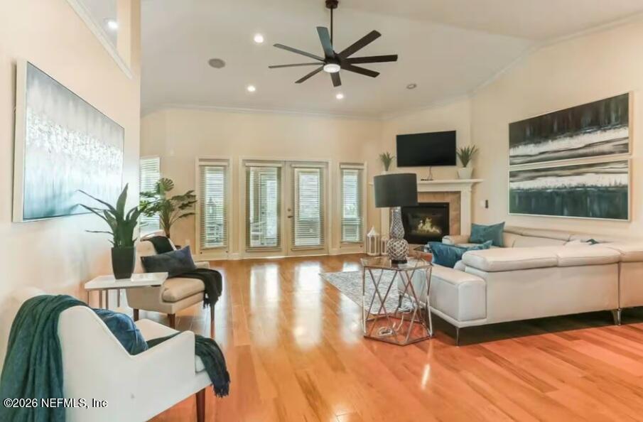 3820 Myrtle Street St. Augustine, FL 32084 - Photo 3 of 19 Living Area