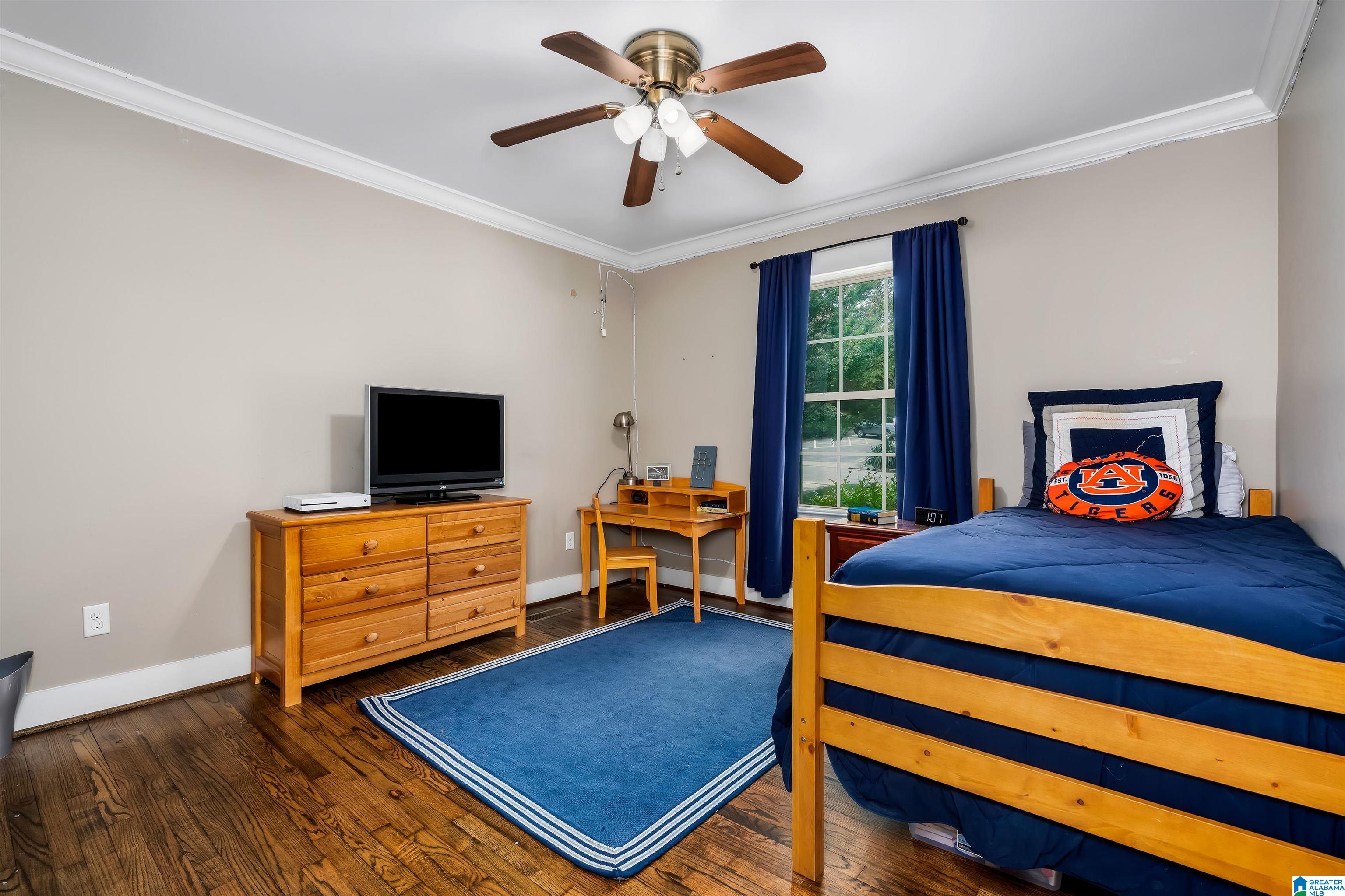 2011 Chestnut Road Vestavia Hills, AL 35216 - Photo 25 of 33