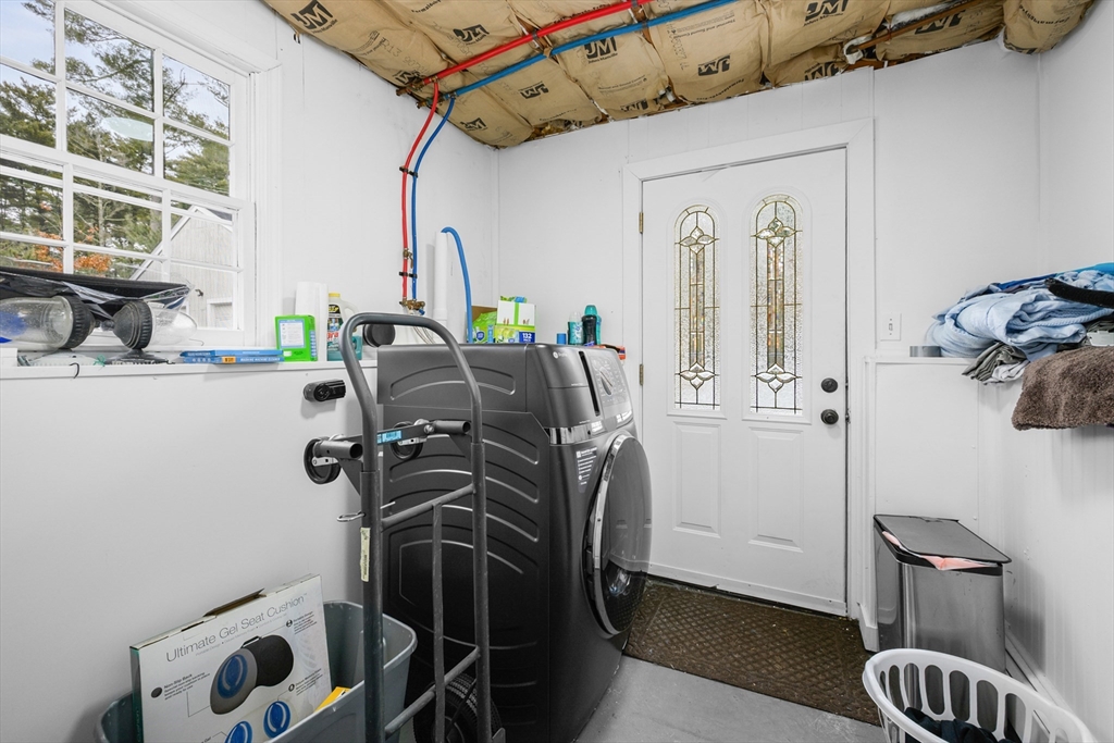 9 Woodville Way Wareham, MA 02571 - Photo 22 of 36