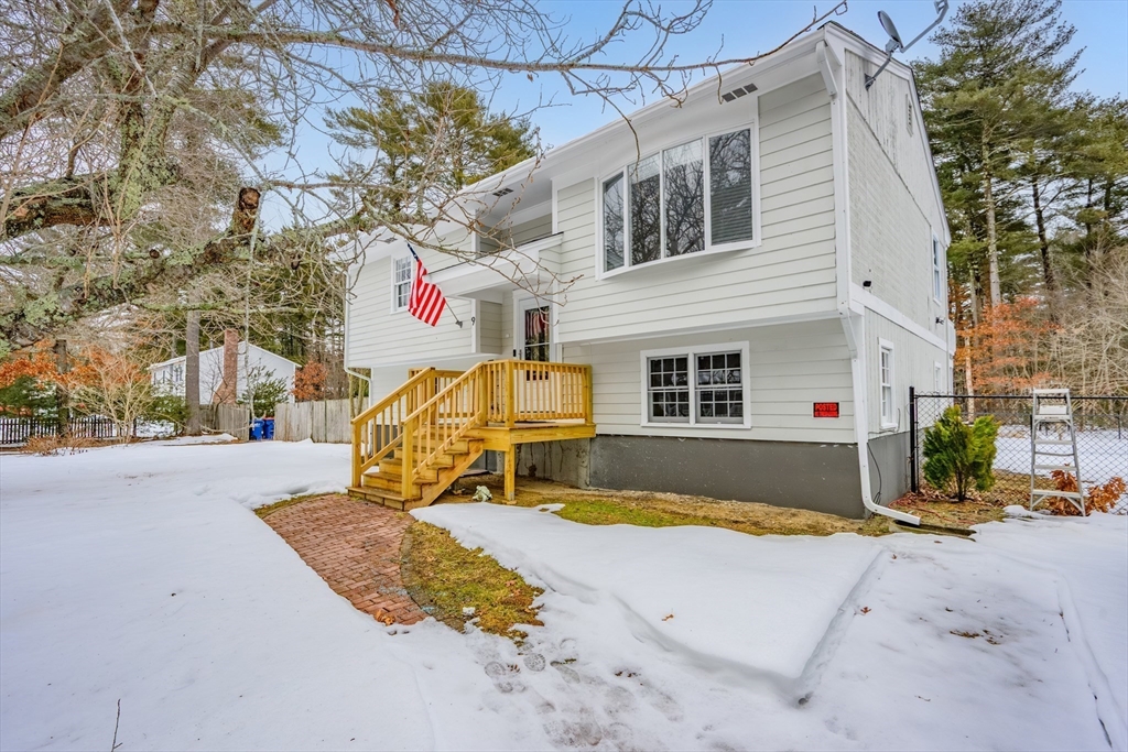 9 Woodville Way Wareham, MA 02571 - Photo 32 of 36