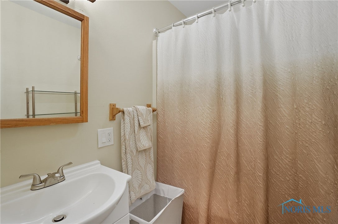 104 Revere Road Walbridge, OH 43465 - Photo 19 of 32 Gallery Image 19