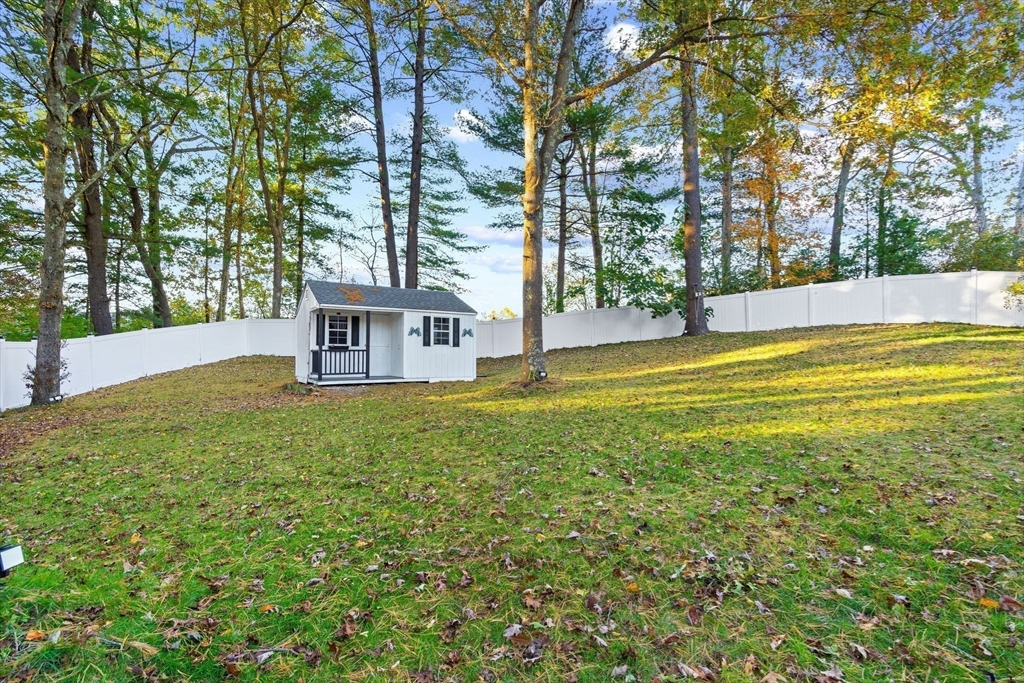 53 Bigelow Road Webster, MA 01570 - Photo 26 of 26 Gallery Image 26