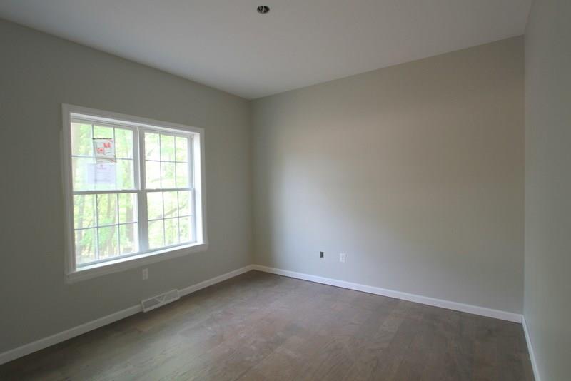 114 Congalton Road Pittsburgh, PA 15237 - Photo 14 of 22