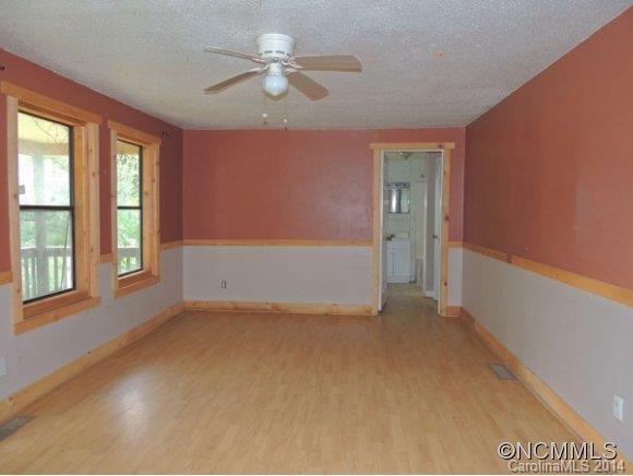 199 Terrys Gap Loop Road Fletcher, NC 28732 - Photo 2 of 8