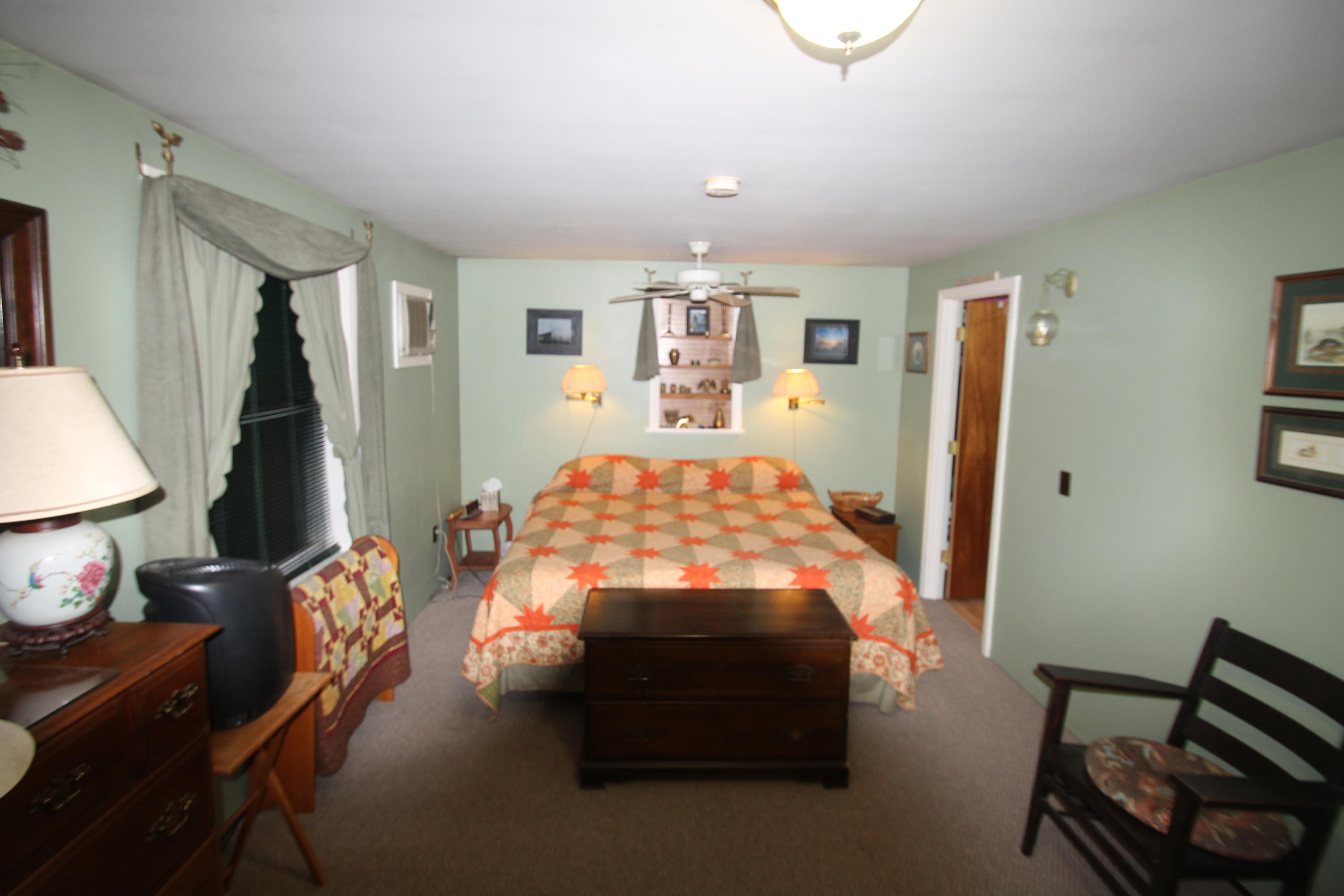 396 S Road Holden, ME 04429 - Photo 12 of 33 IMG_2581