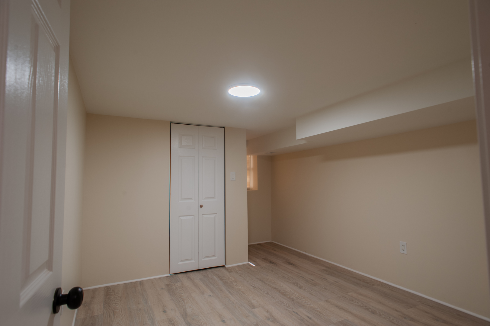 8620 South Union Avenue Chicago, IL 60620 - Photo 23 of 41 a view of an empty room