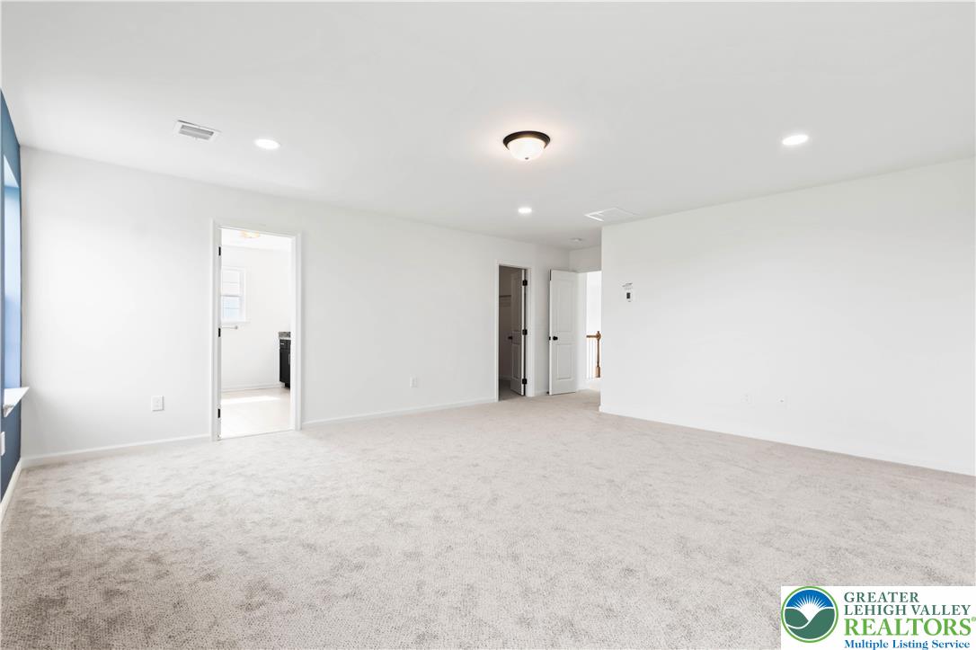 4450 Maple Street, Unit 2 Schnecksville, PA 18078 - Photo 19 of 45